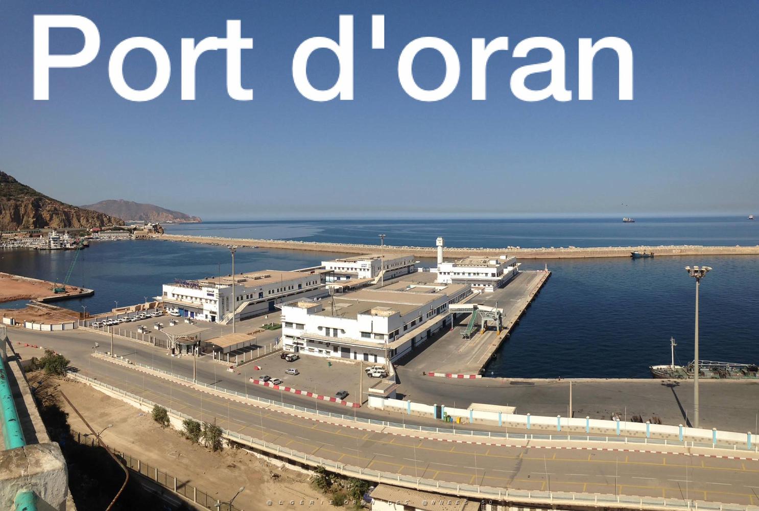 ORAN-le port vue Ouest .jpg